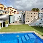 Apartmán El Mar House & Private Heated Pool
