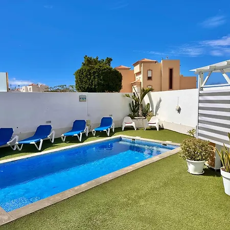 El Mar House & Private Heated Pool Apartman