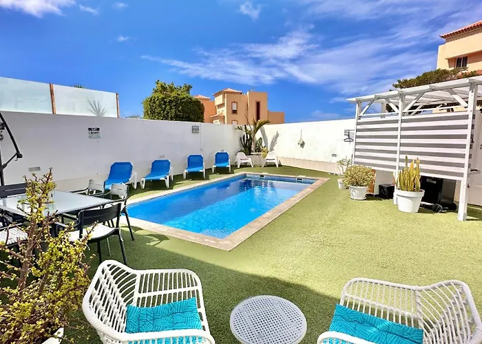 El Mar House & Private Heated Pool