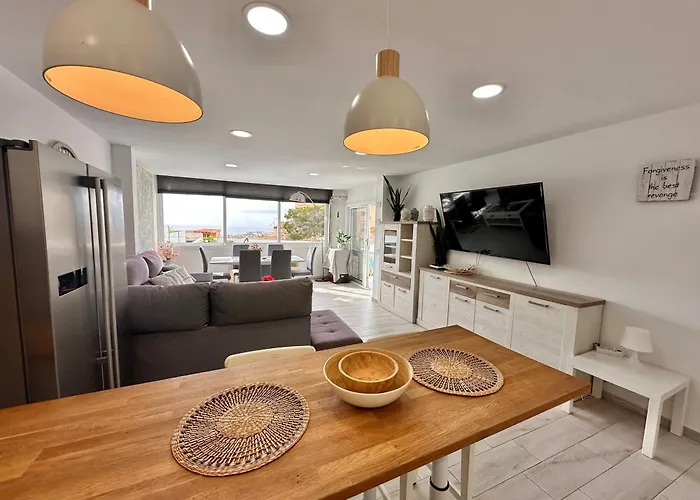 El Mar House & Private Heated Pool 公寓 *