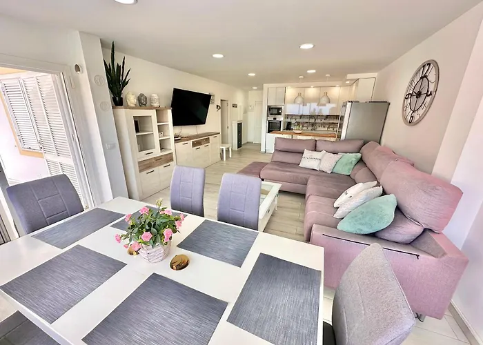 El Mar House & Private Heated Pool