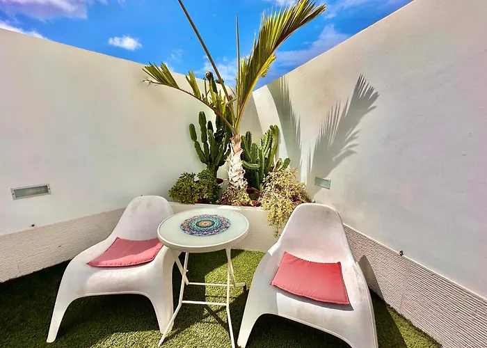 El Mar House & Private Heated Pool 公寓